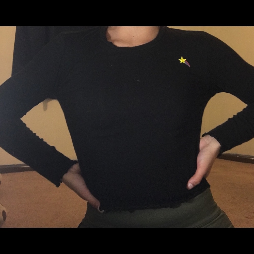 Black shirt